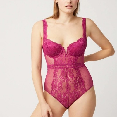 Body Rendado Cherry